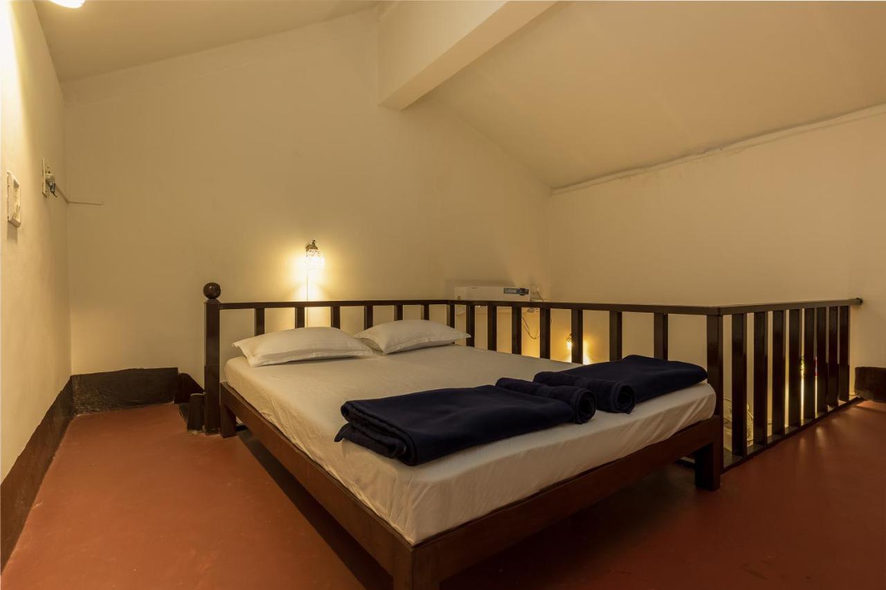 The Funky Monkey Hostel Anjuna Exteriör bild